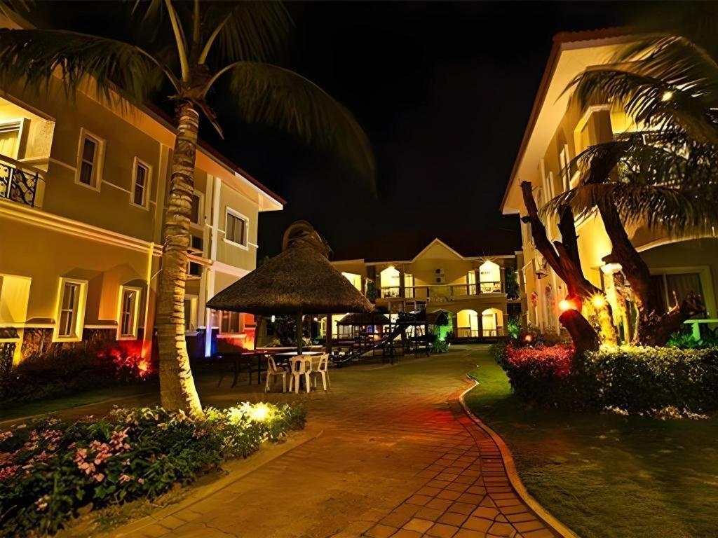 Moonbay Marina The Villas Olongapo Exterior foto